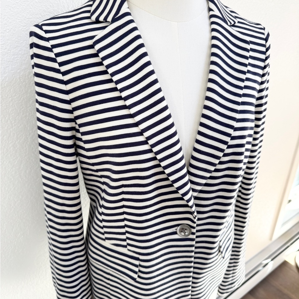 Banana Republic Old Money Coastal Chic Navy and White Striped Knit Blazer 6 - Picture 4 of 5